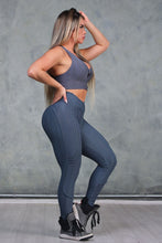 V-Cut Grey Wallpaper Set