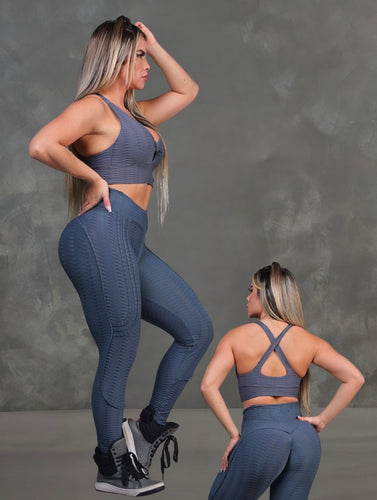 V-Cut Grey Wallpaper Set