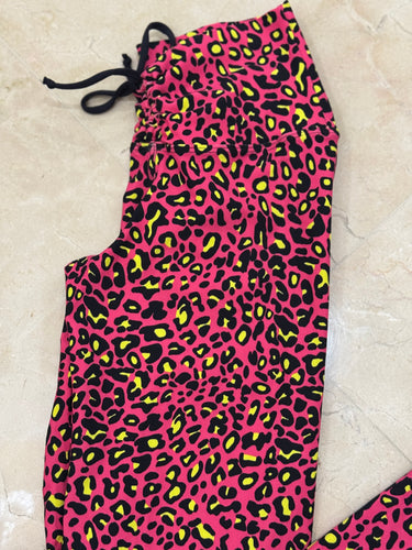 Pink Bella Pockets Leopard Leggings