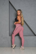 Old Rose & Black Moda Wallpaper Set (Sisi)