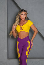 Purple Crop Moda Wallpaper Set (Yellow Top)
