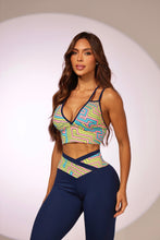 V-Cut Navy Set Neon Top Set