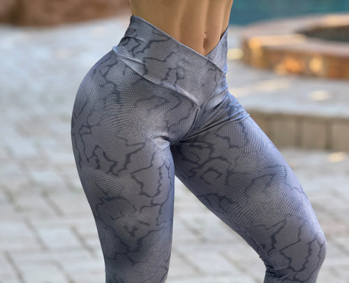 Hard Snake Leggings
