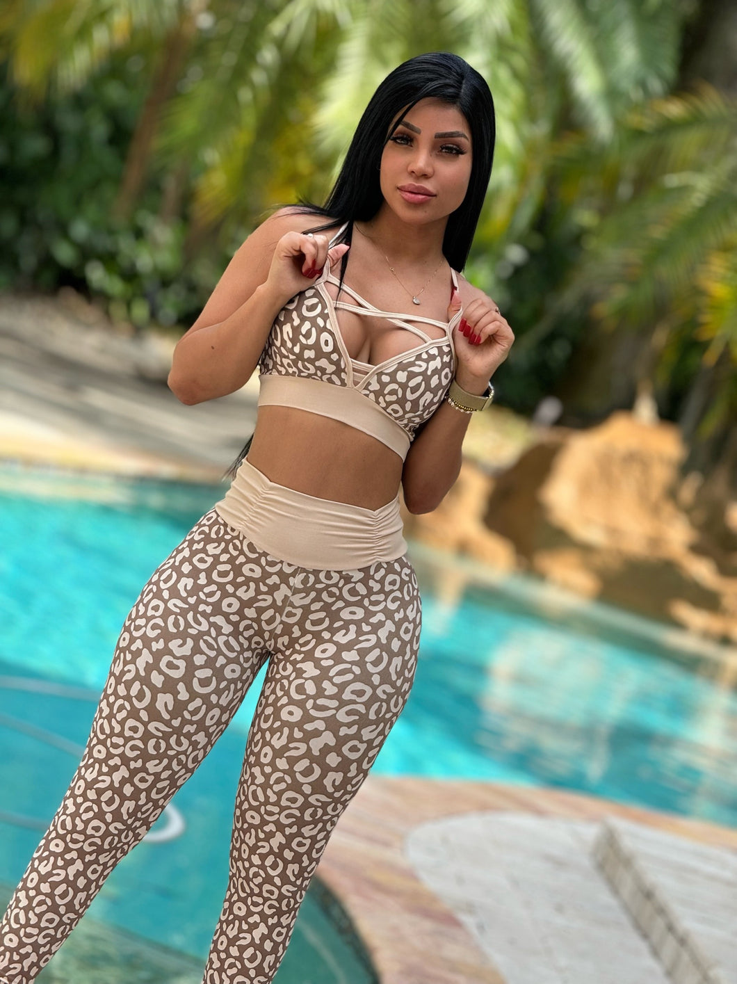 Charm Beige Leopard Set